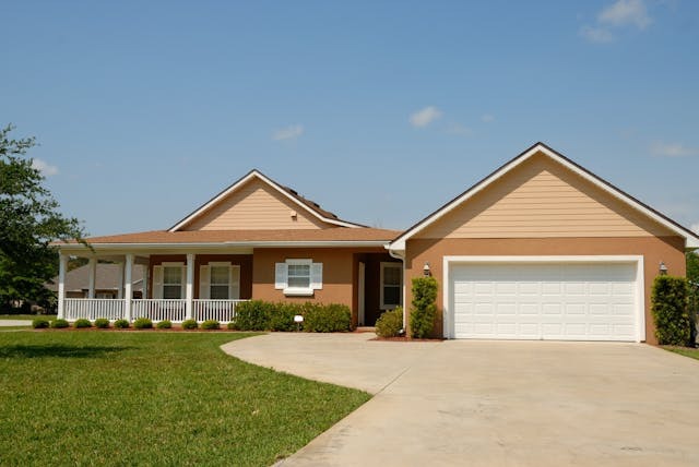 Property 2 Image 2